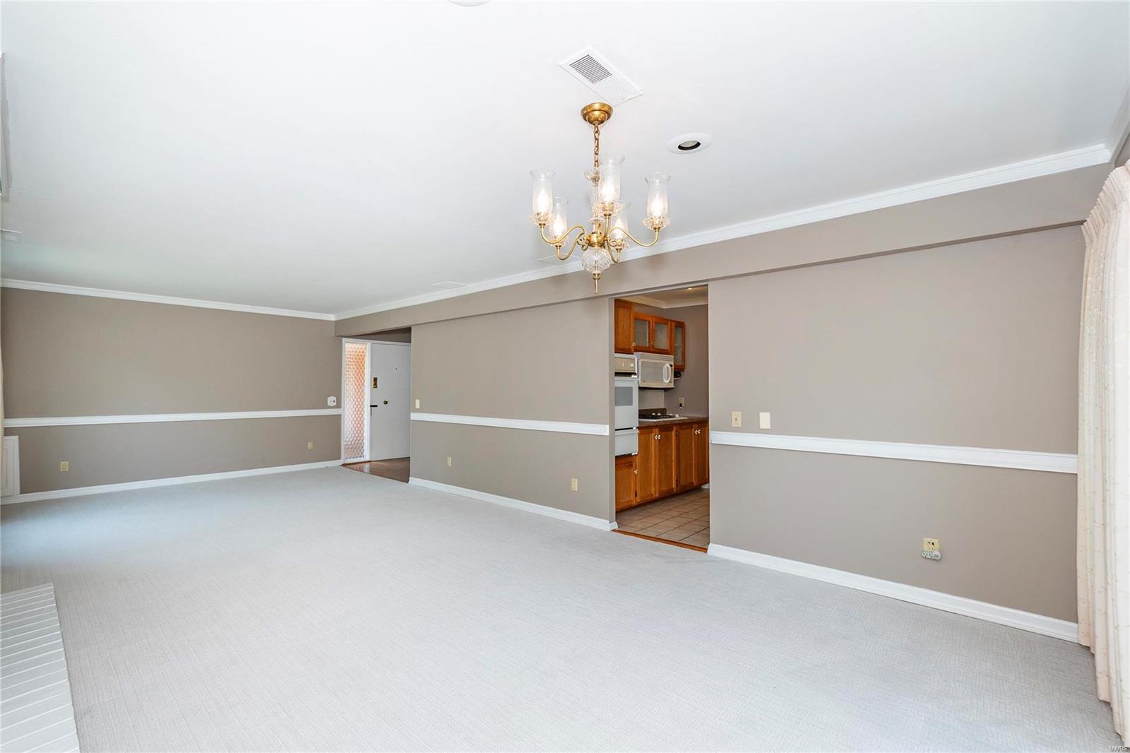 5126 Tealby Lane