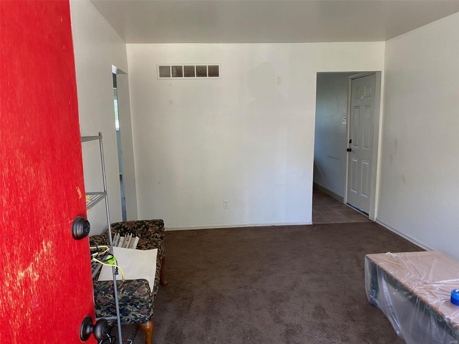 10000 Livingston Avenue