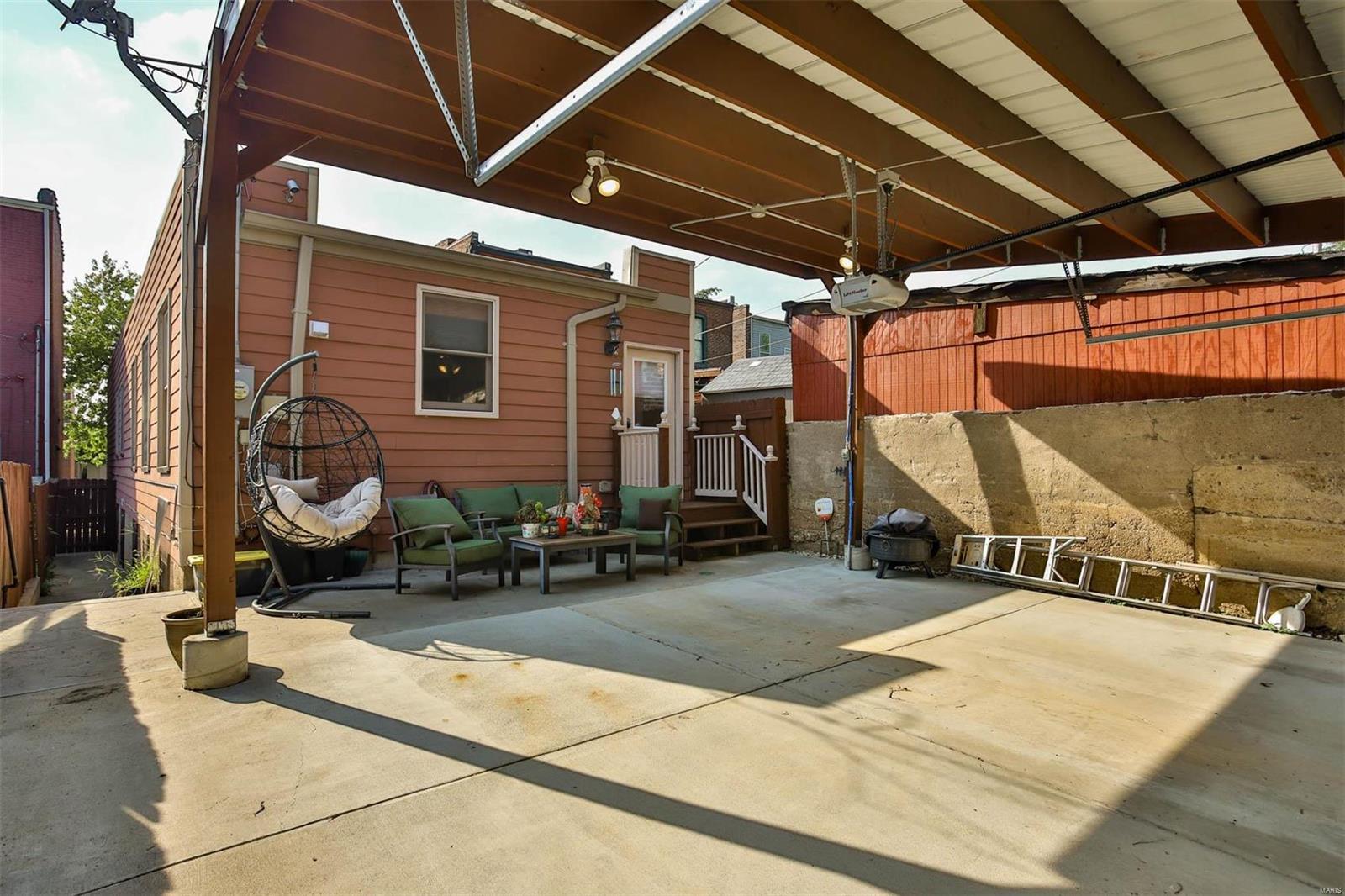 2924 McNair Avenue