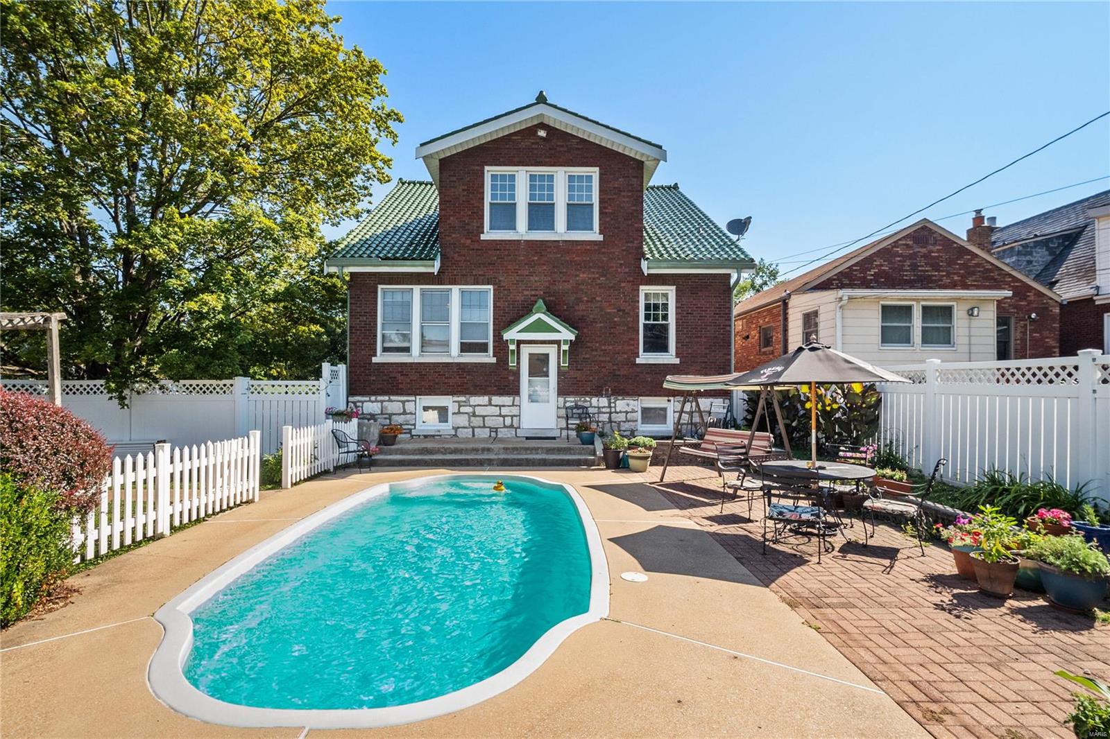 3818 Loughborough Avenue