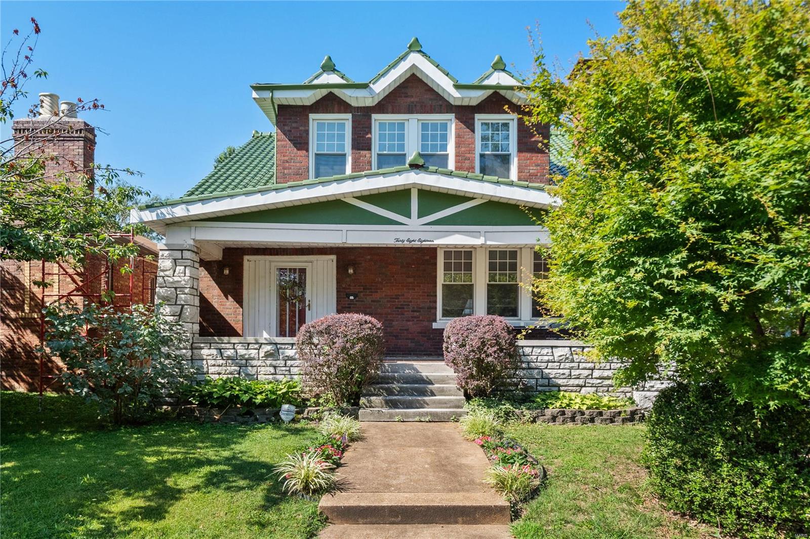 3818 Loughborough Avenue
