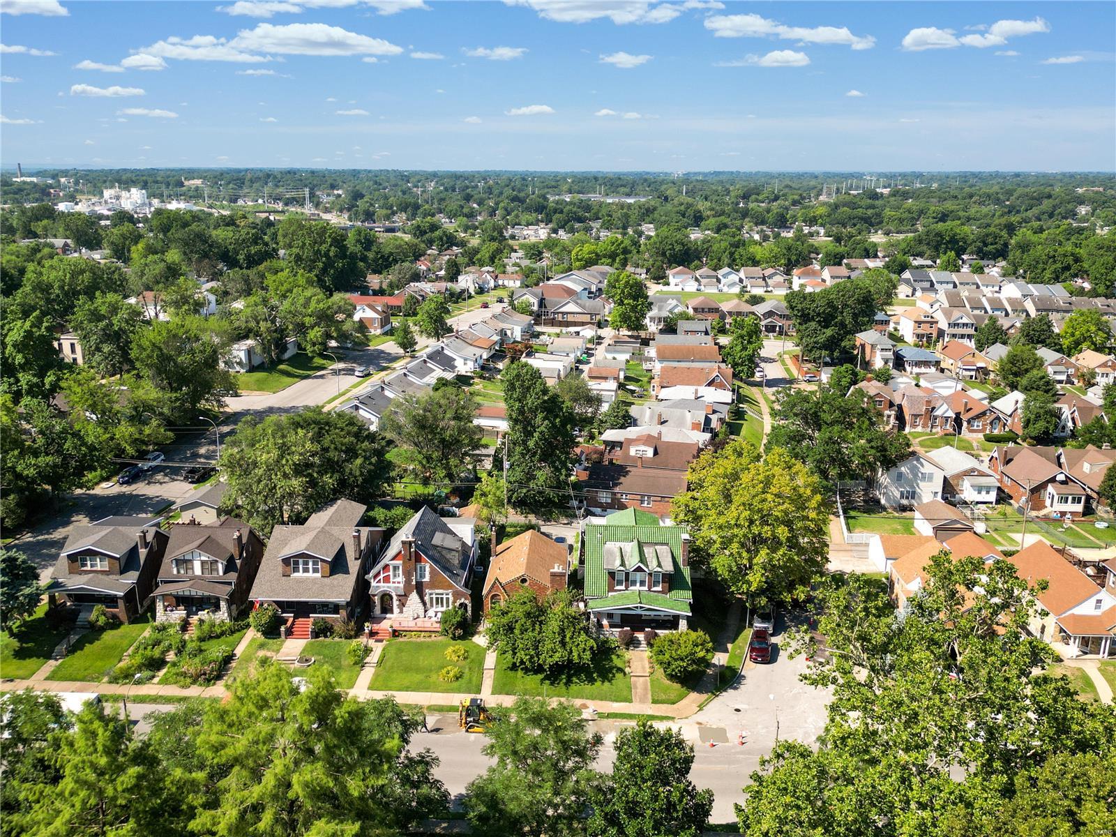 3818 Loughborough Avenue