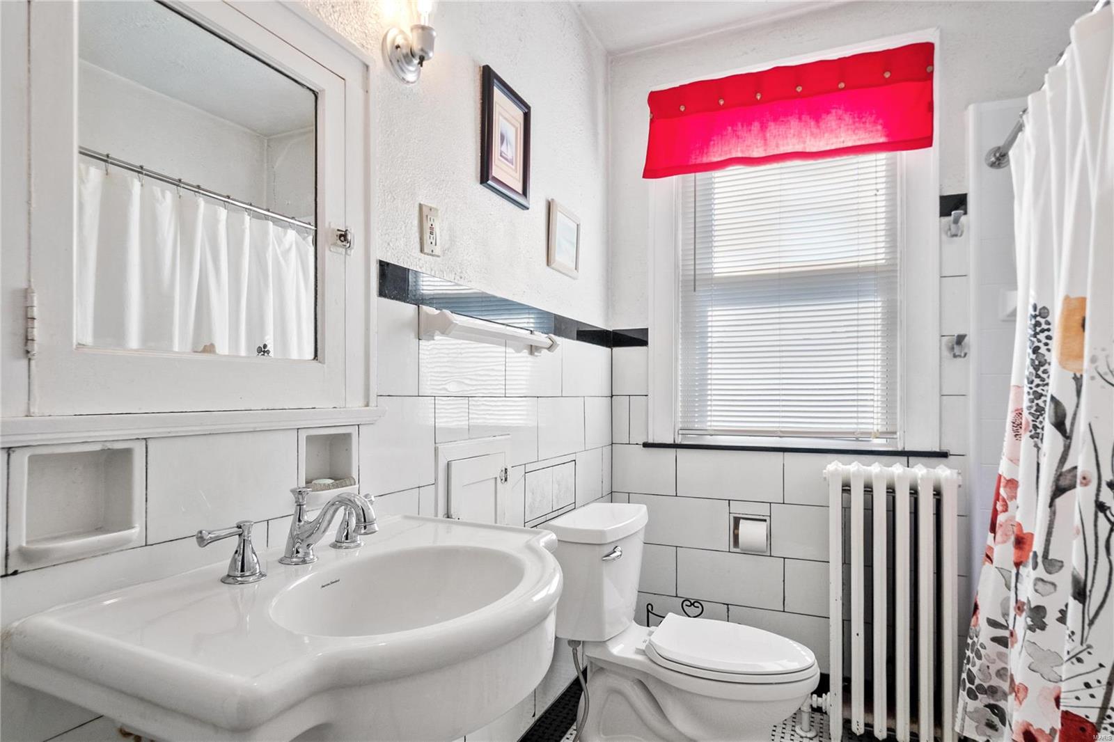 3818 Loughborough Avenue