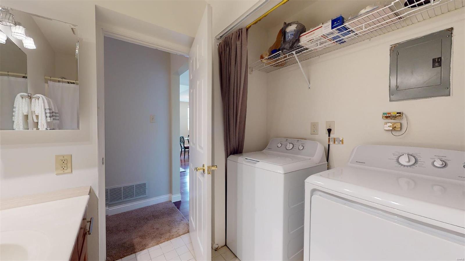 533 Colebrook Drive Unit: D