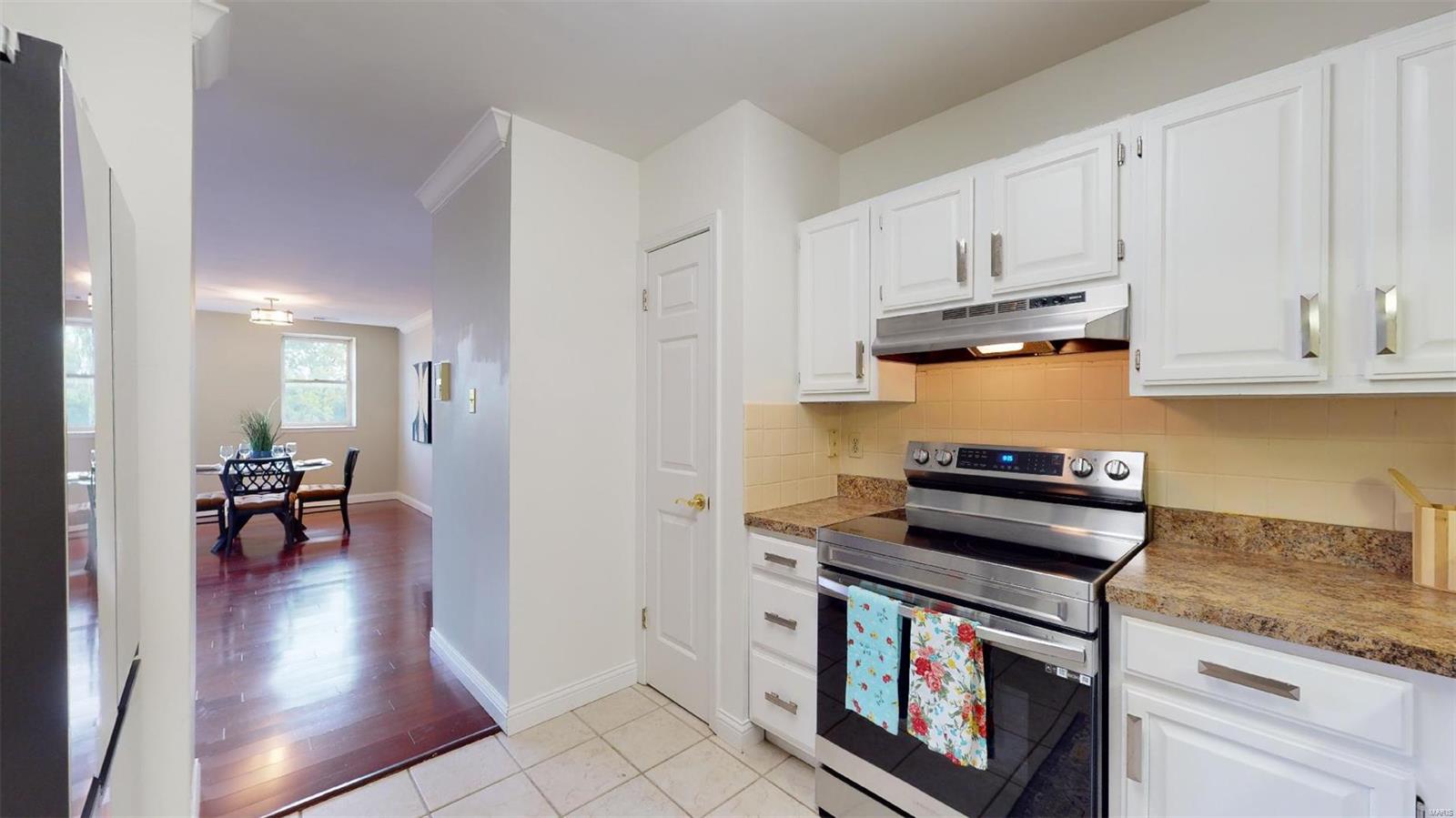533 Colebrook Drive Unit: D