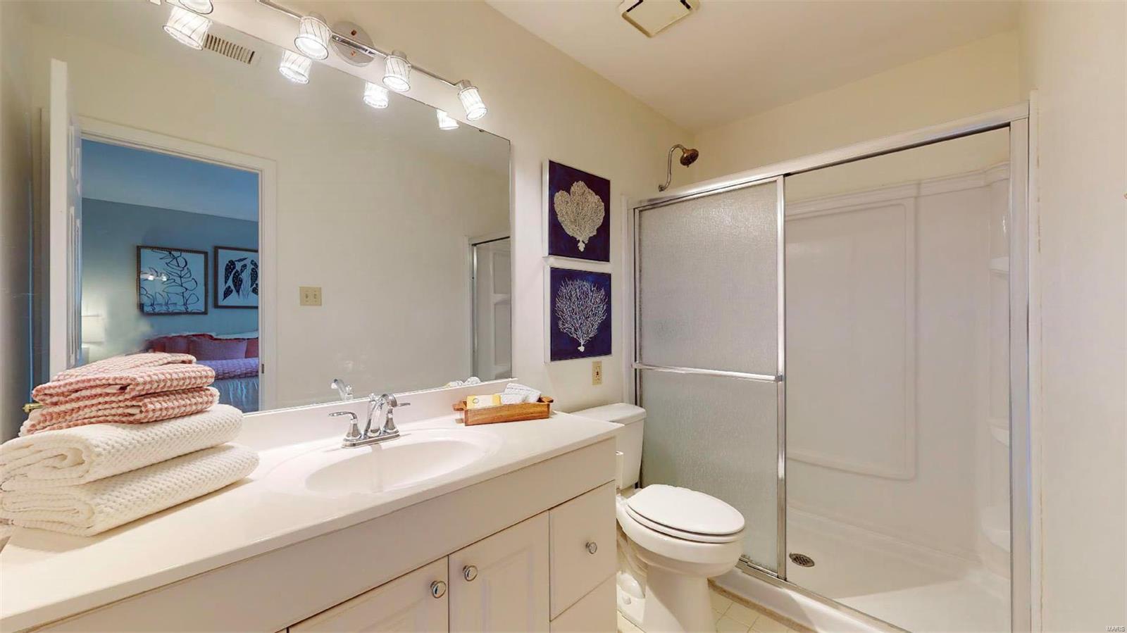 533 Colebrook Drive Unit: D