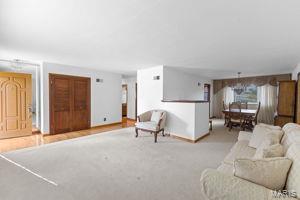 7959 Glenside Place
