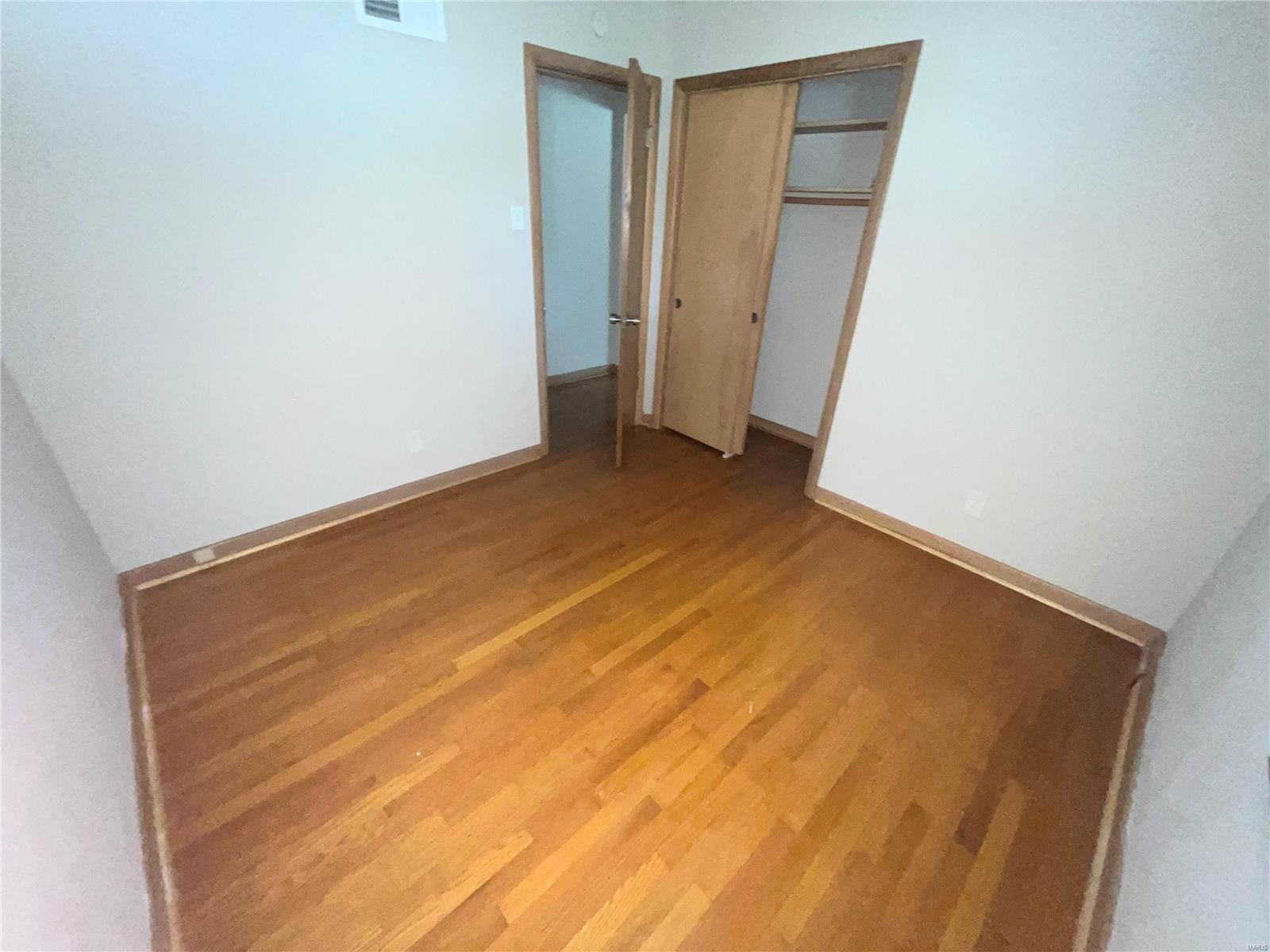 807 Hentschel Place
