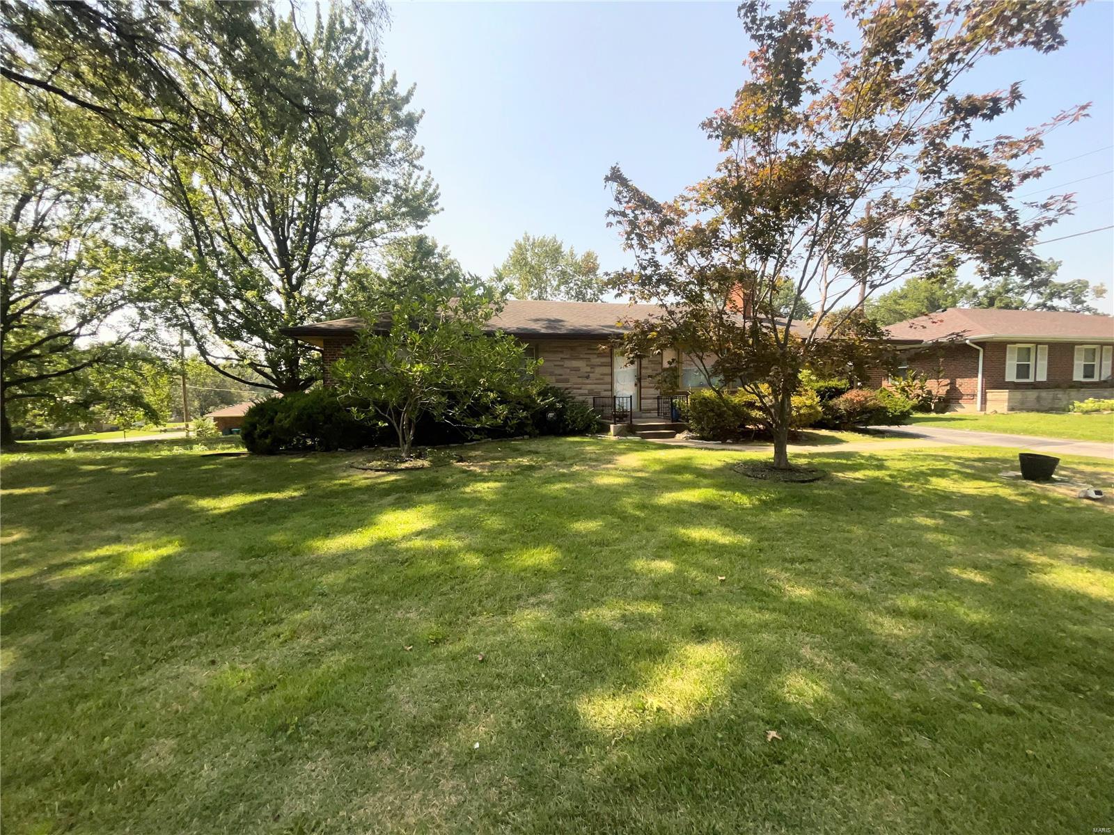 807 Hentschel Place