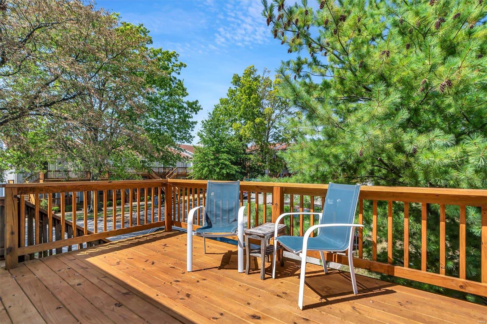 1429 Thrush Place