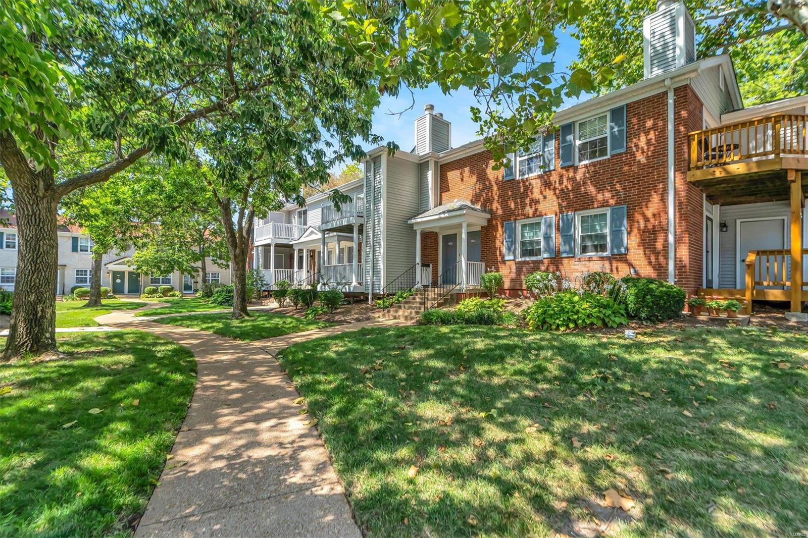 1429 Thrush Place
