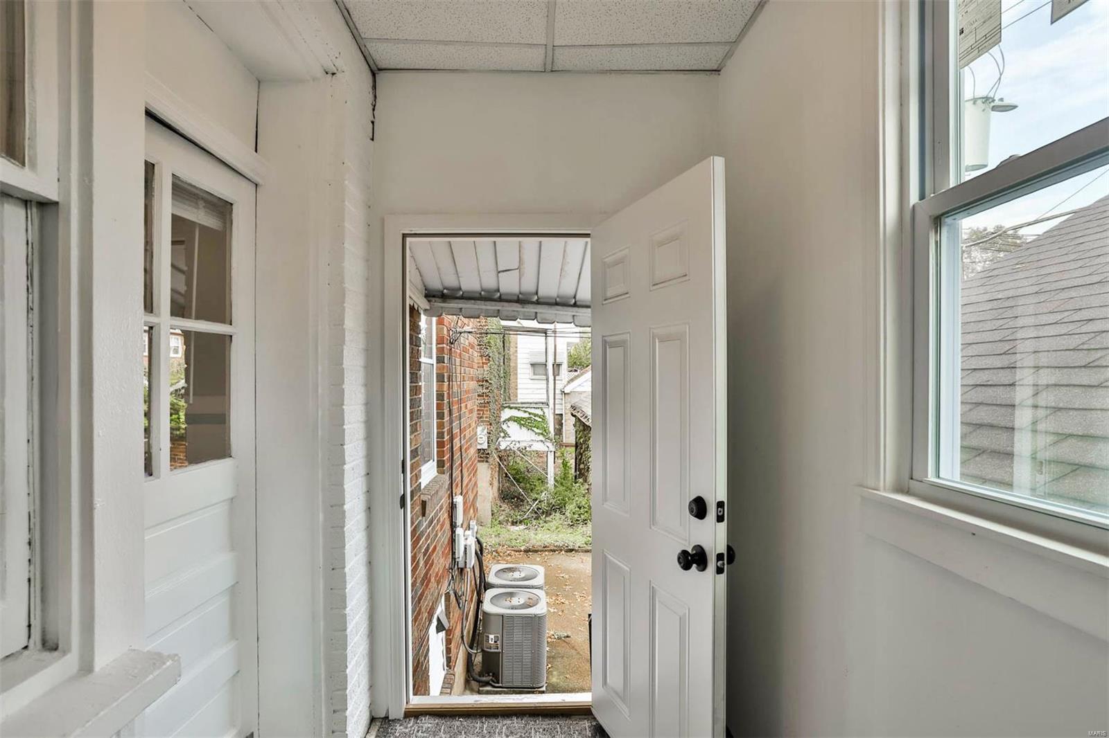 7125 Dartmouth Avenue Unit: 1F