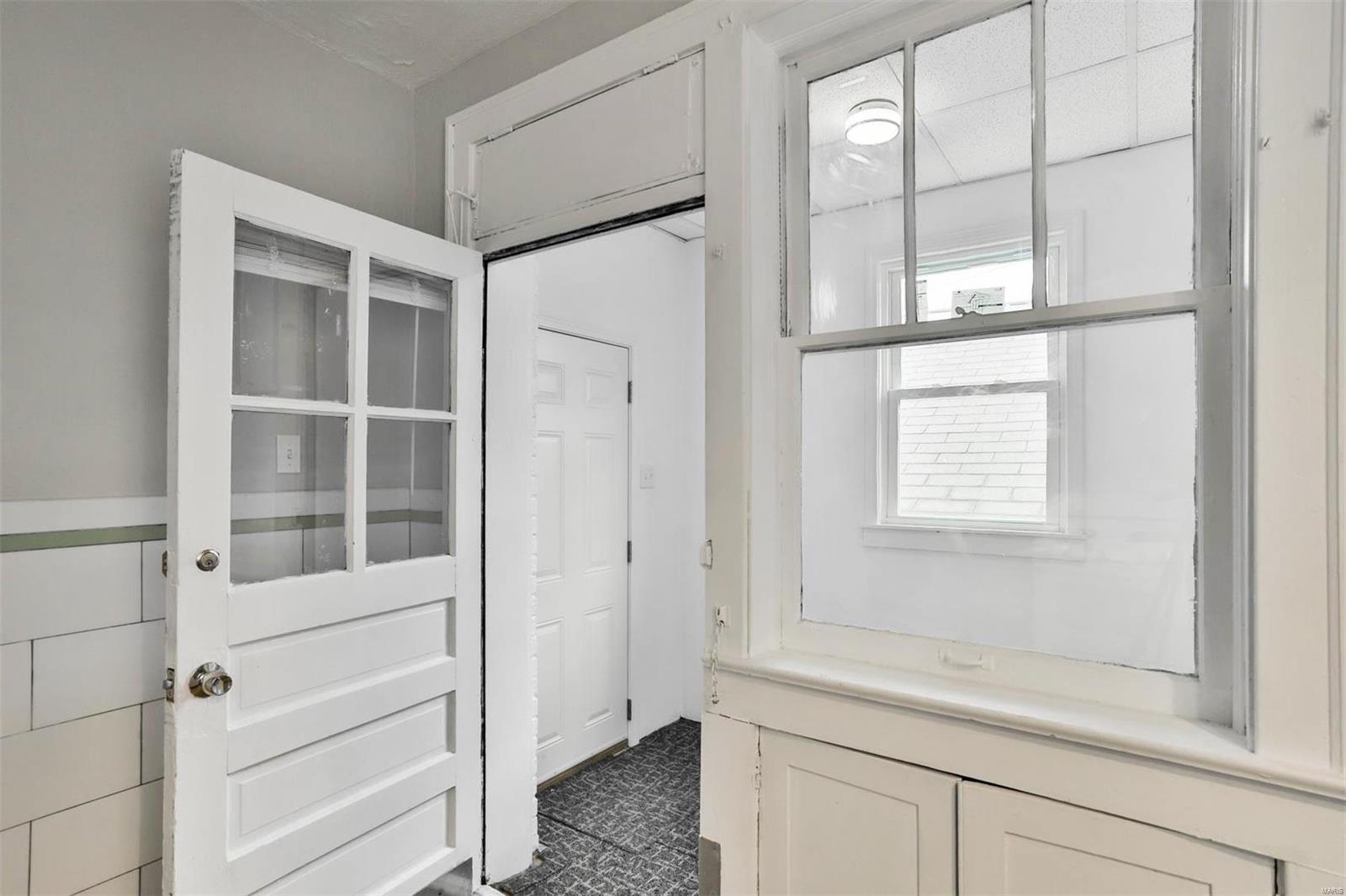 7125 Dartmouth Avenue Unit: 1F