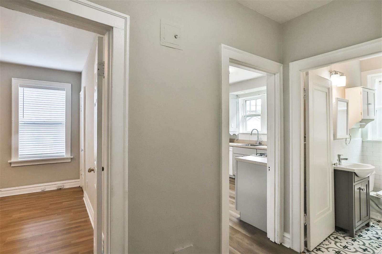 7125 Dartmouth Avenue Unit: 1F