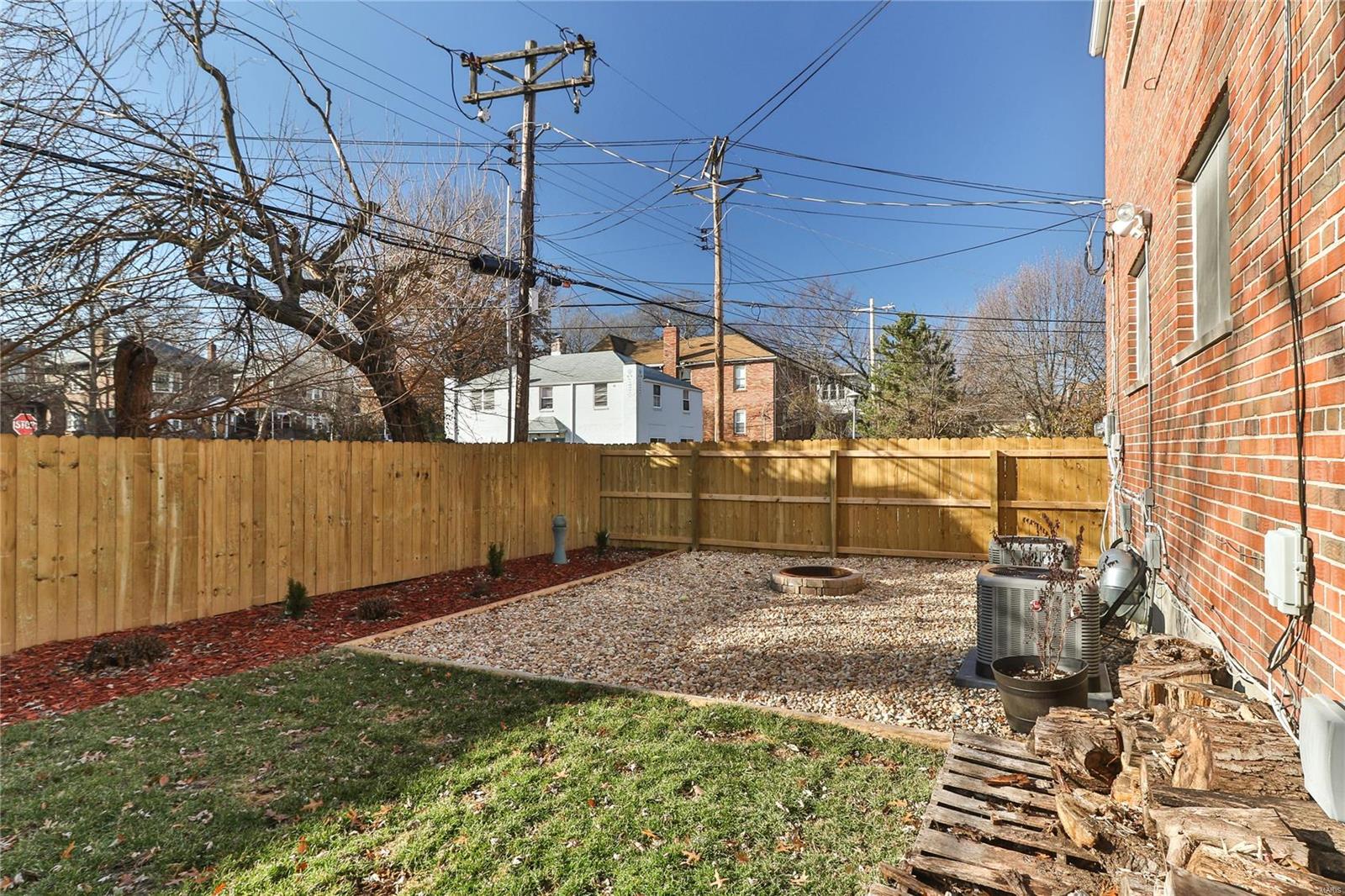 7274 Dartmouth Unit: B