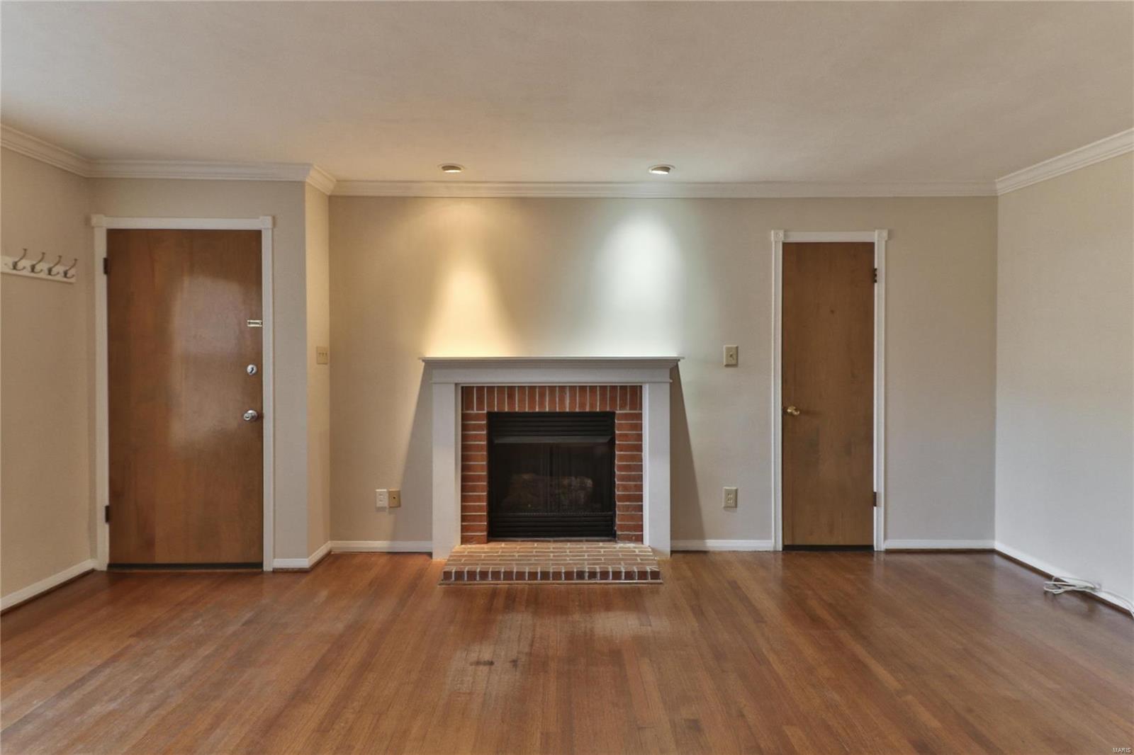 7274 Dartmouth Unit: B