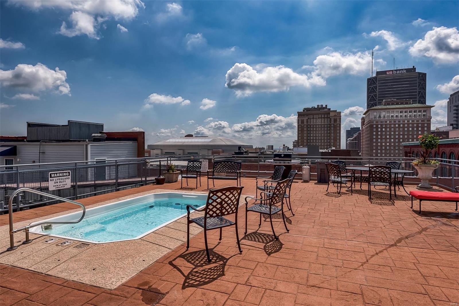 1113 Washington Avenue Unit: 403