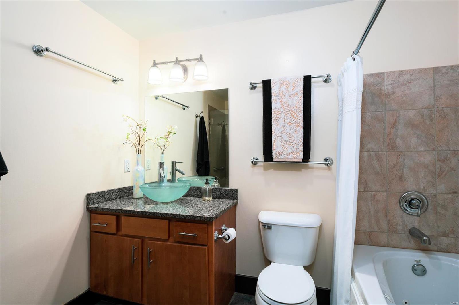 1113 Washington Avenue Unit: 403