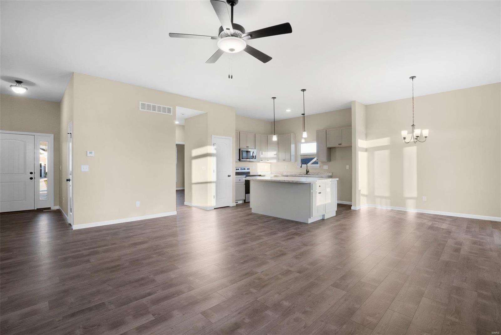2302 Peyton's Place Unit: 63