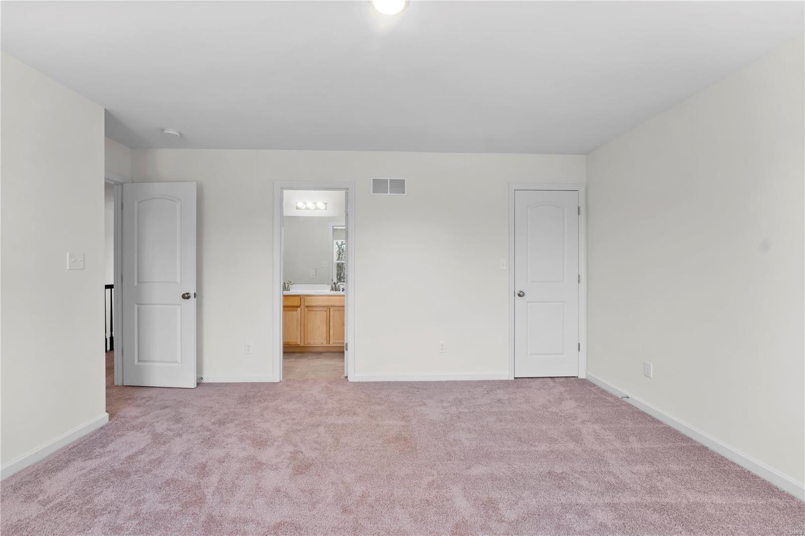 4271 Lions Chase Drive