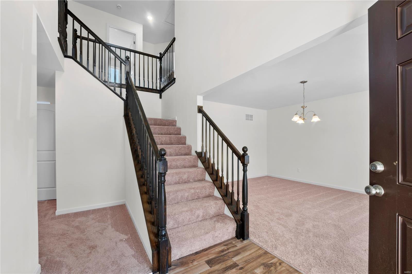 4271 Lions Chase Drive