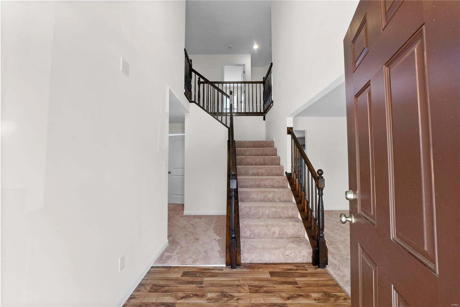 4271 Lions Chase Drive