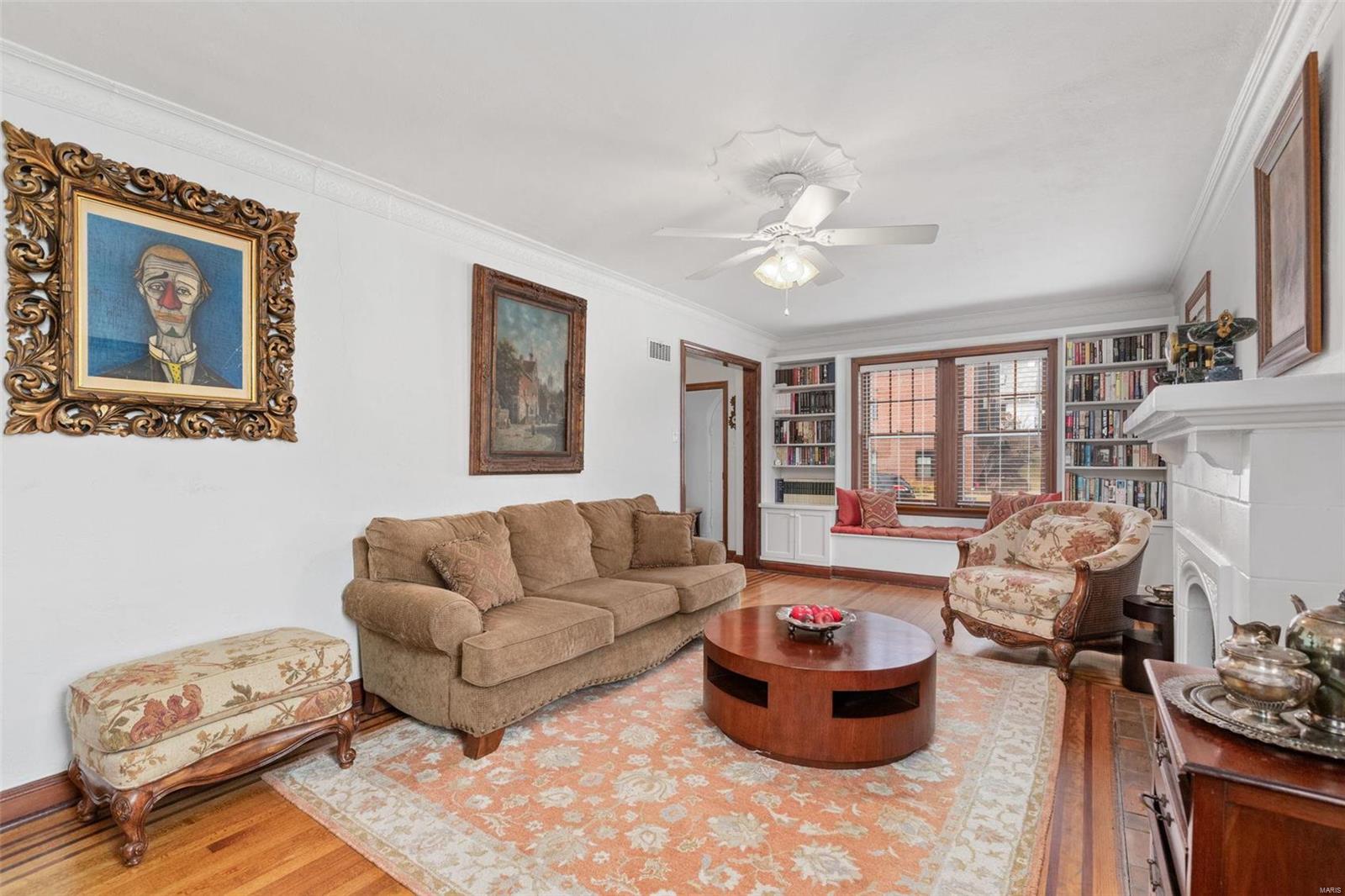 458 W Point Court