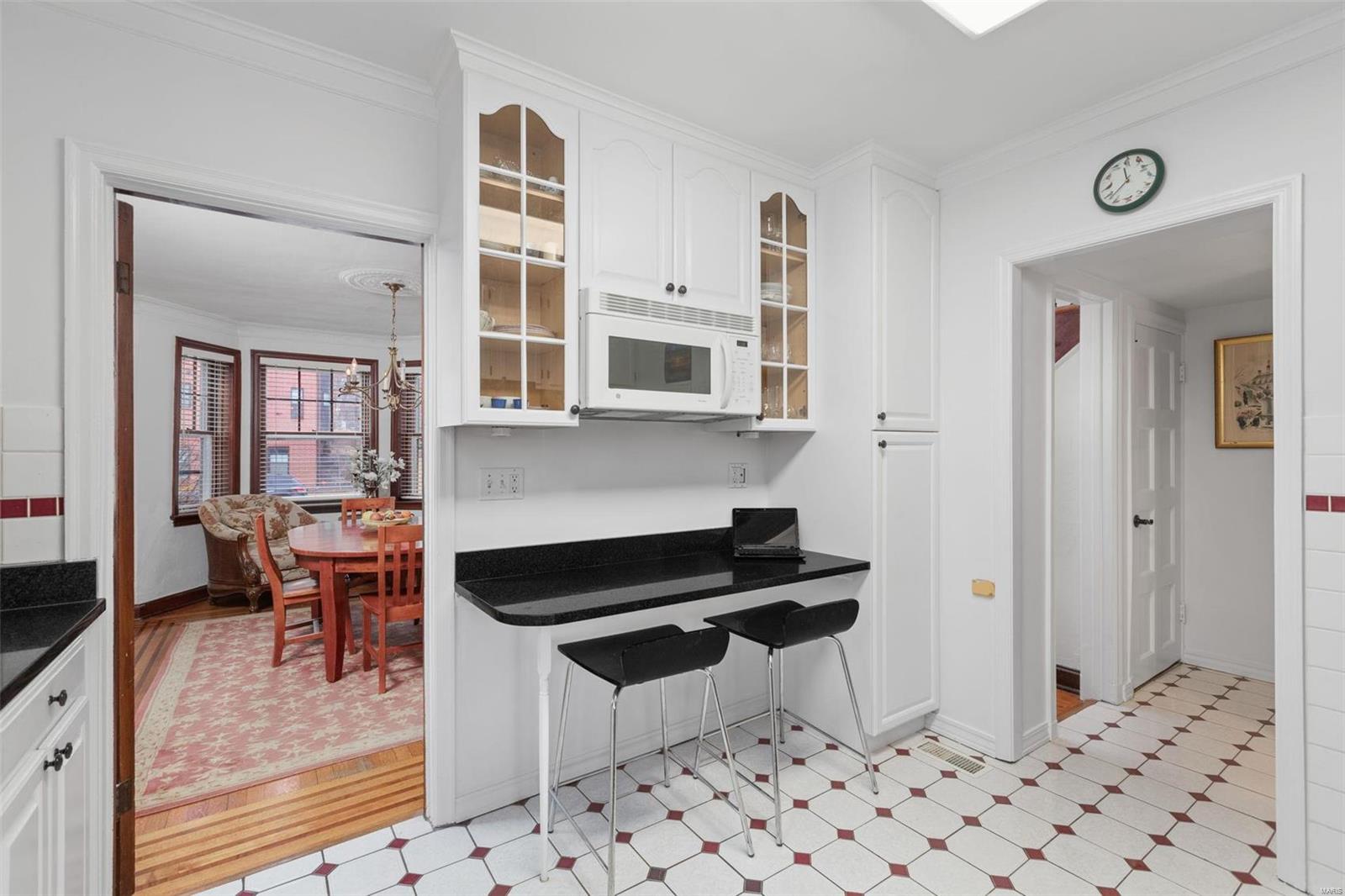458 W Point Court