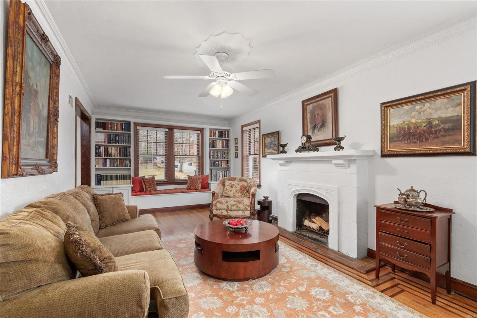 458 W Point Court