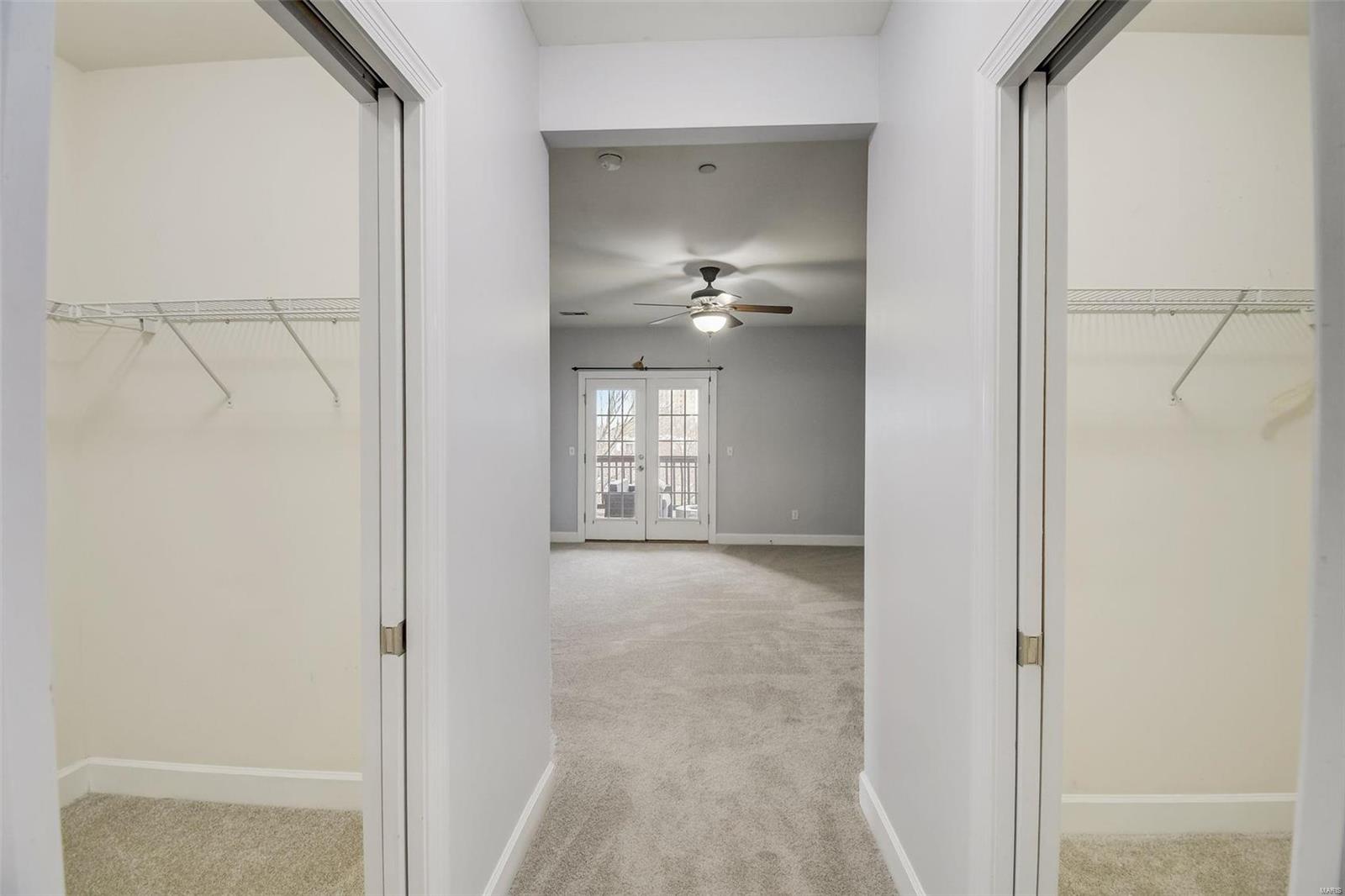 6404 Cates Avenue Unit: 4E