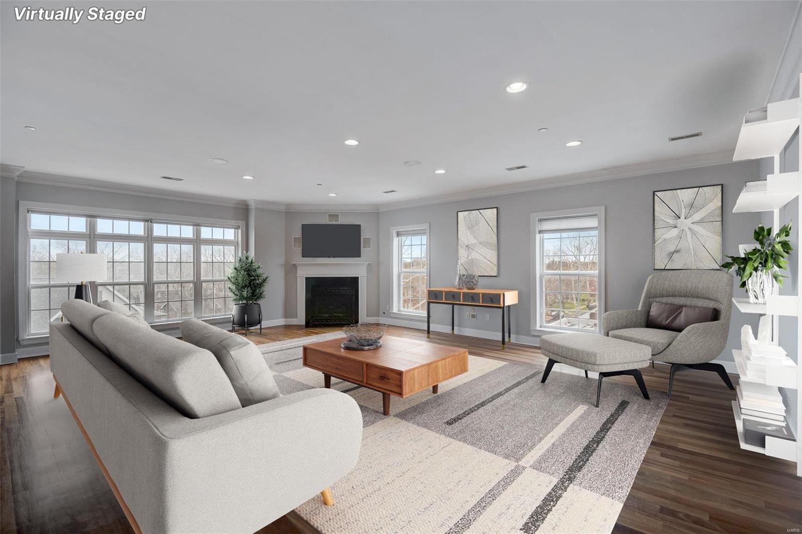 6404 Cates Avenue Unit: 4E