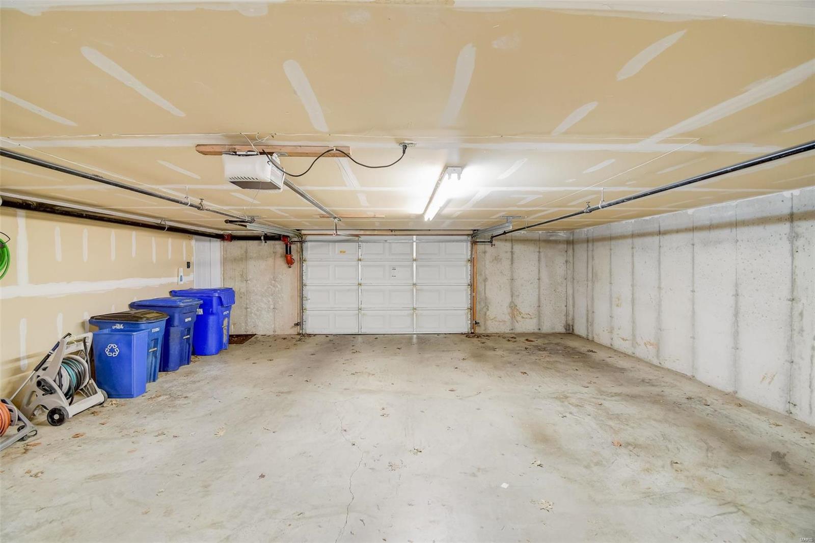 6404 Cates Avenue Unit: 4E