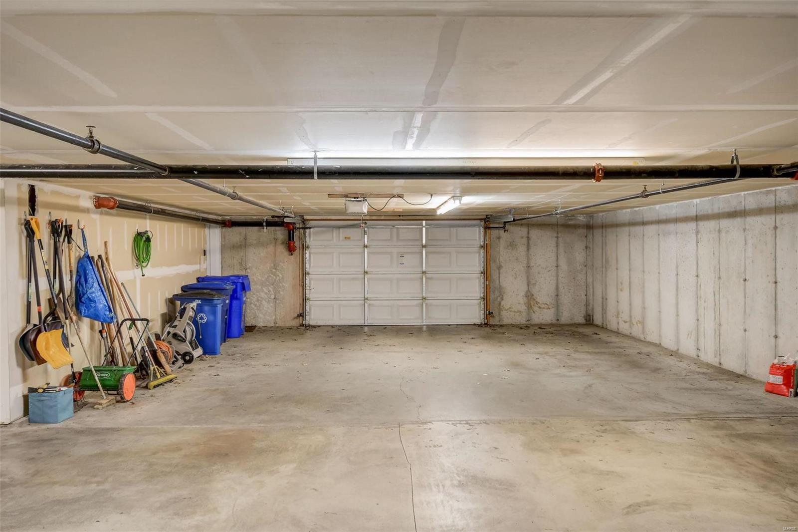 6404 Cates Avenue Unit: 4E