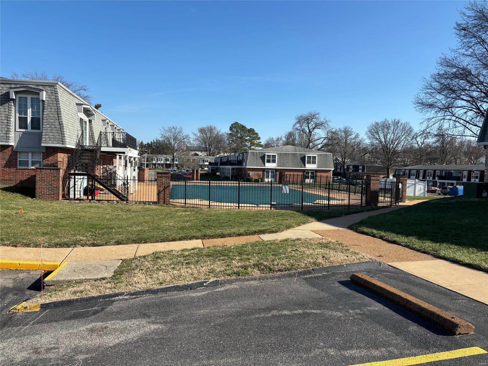 1715 Mayenne Court Unit: E
