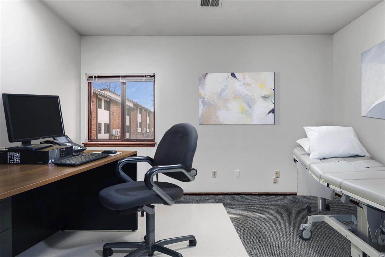 209 Clarkson Executive Park