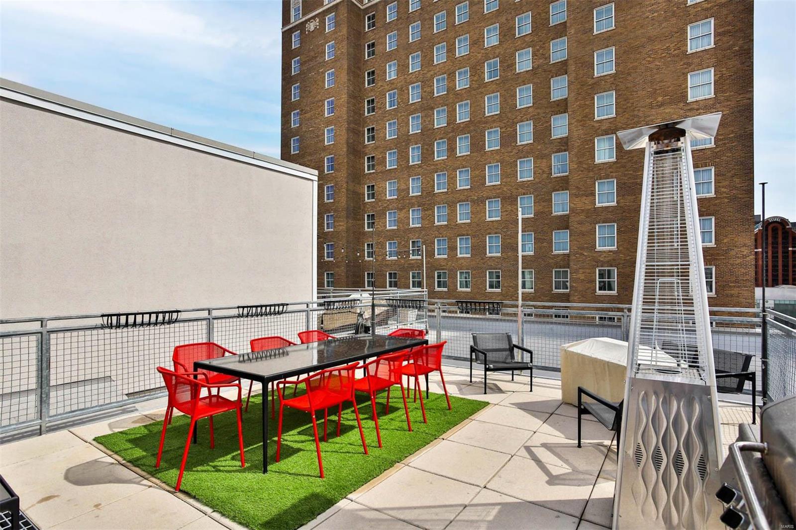 901 Washington Avenue Unit: 401