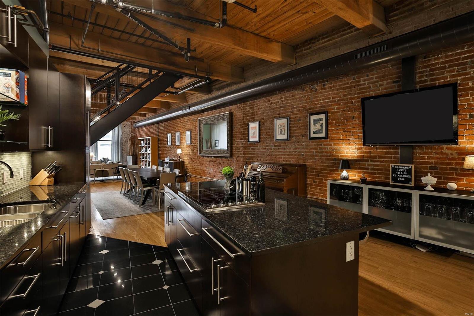 901 Washington Avenue Unit: 401