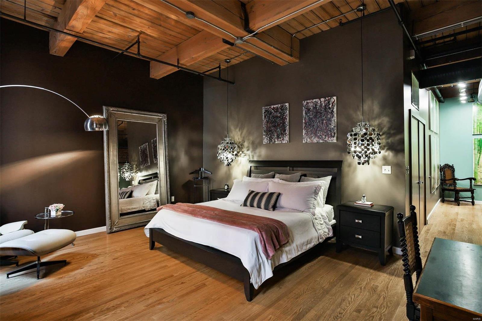 901 Washington Avenue Unit: 401