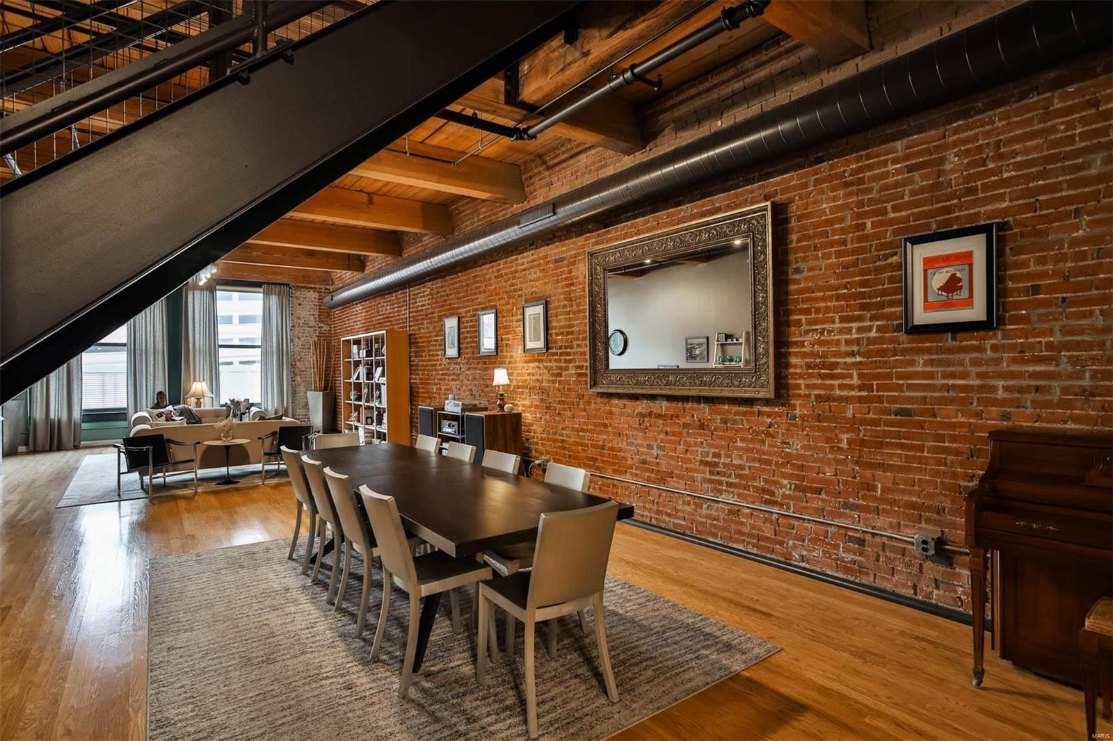 901 Washington Avenue Unit: 401