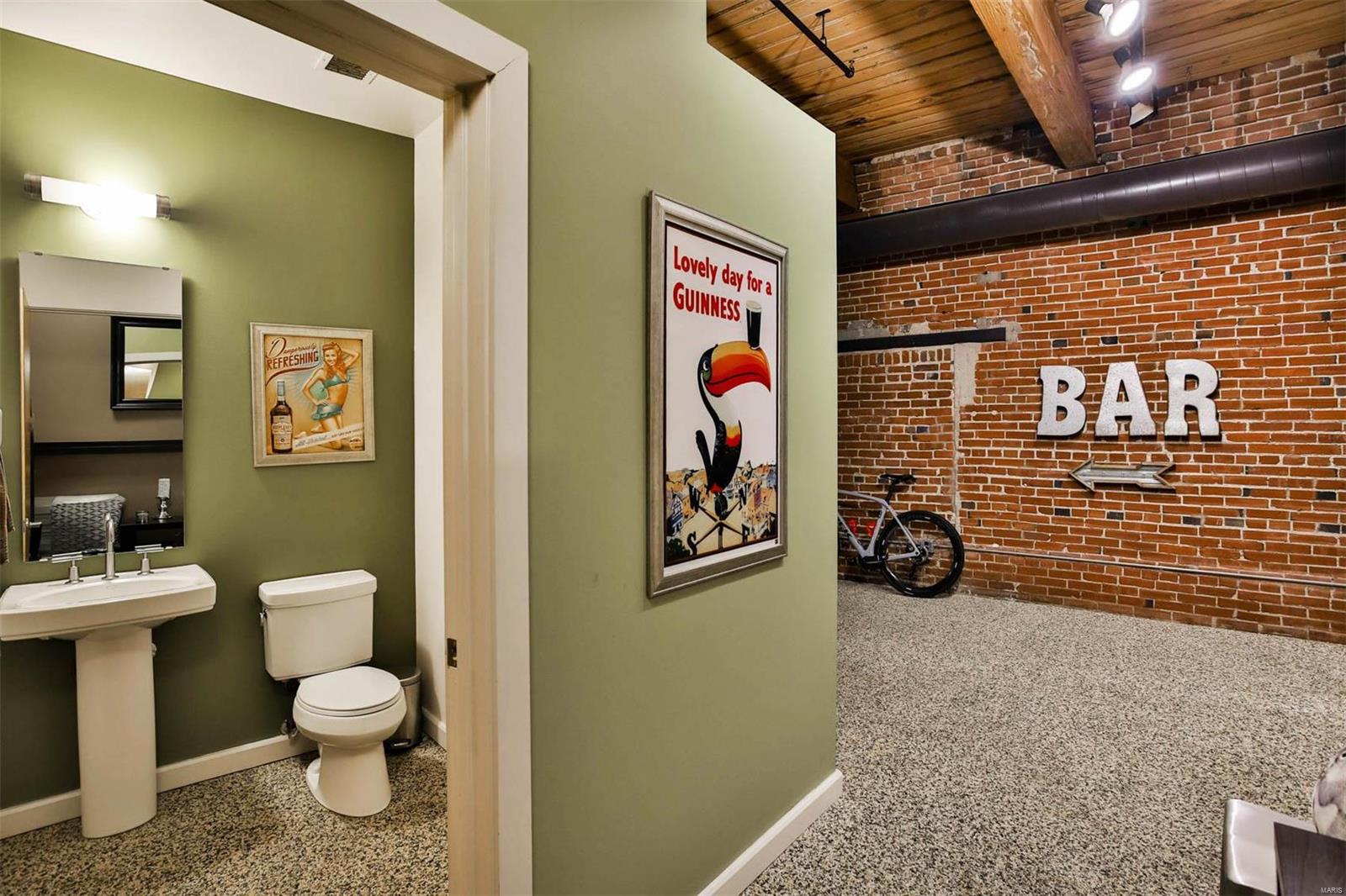 901 Washington Avenue Unit: 401