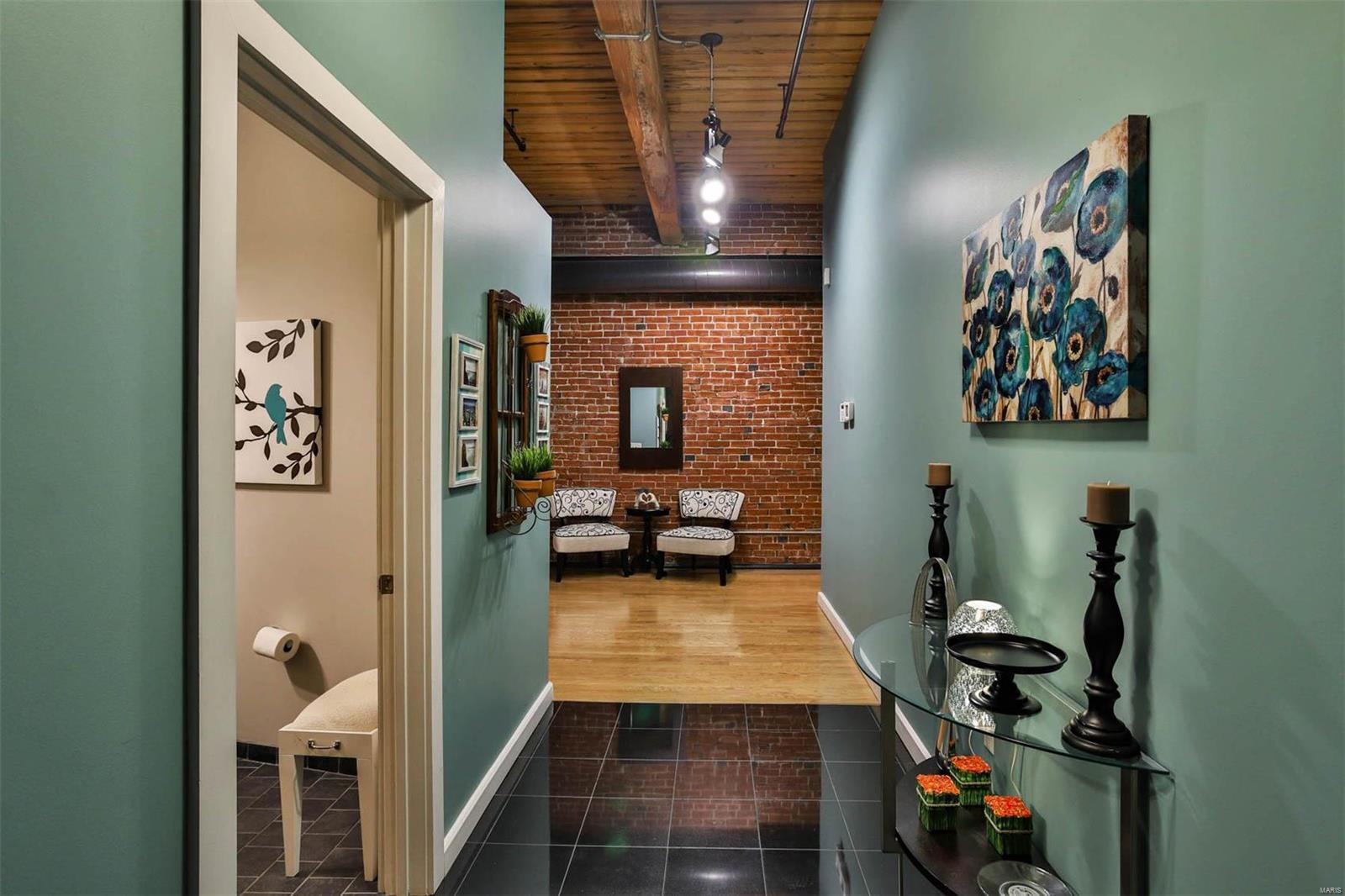 901 Washington Avenue Unit: 401