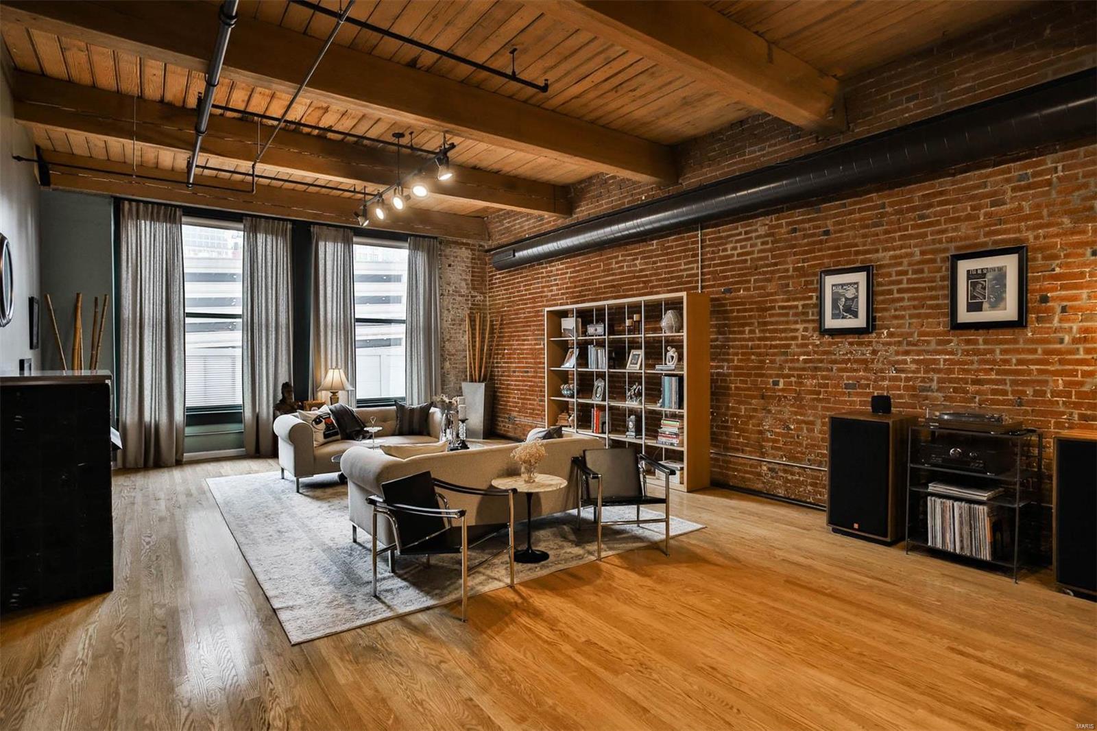 901 Washington Avenue Unit: 401