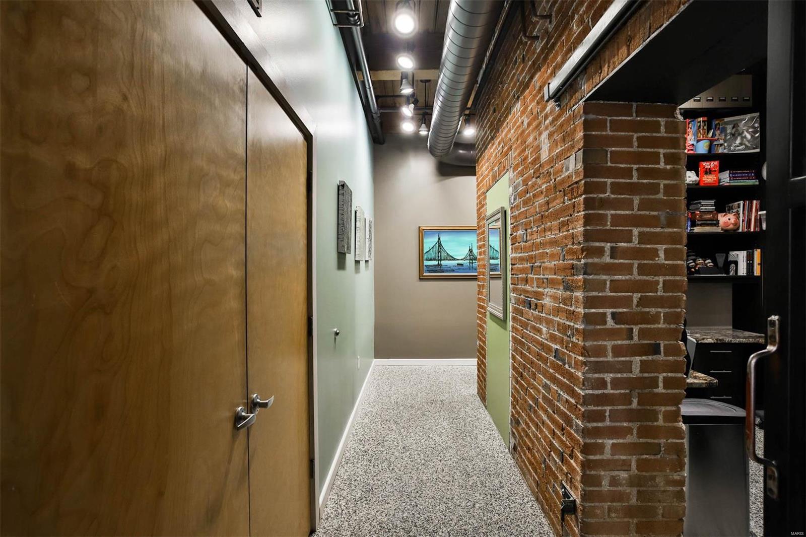 901 Washington Avenue Unit: 401