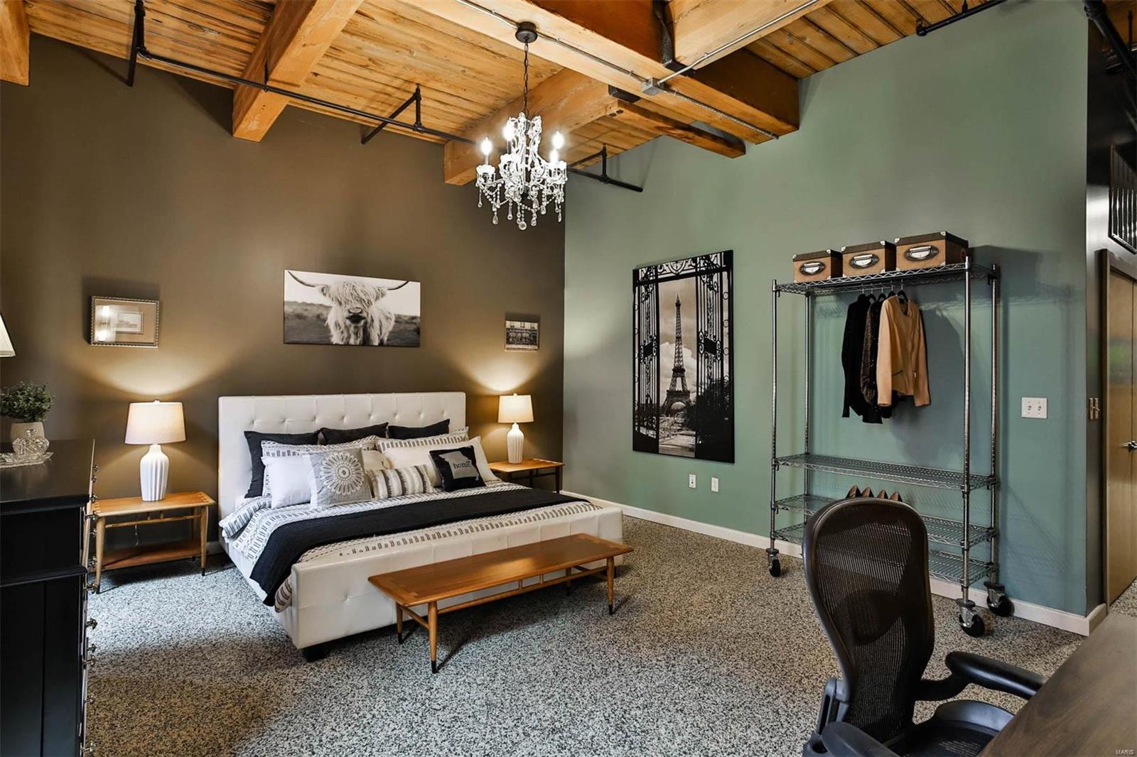 901 Washington Avenue Unit: 401