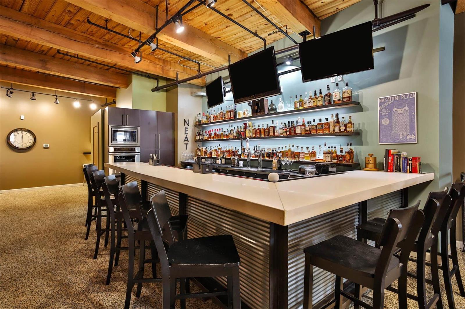 901 Washington Avenue Unit: 401