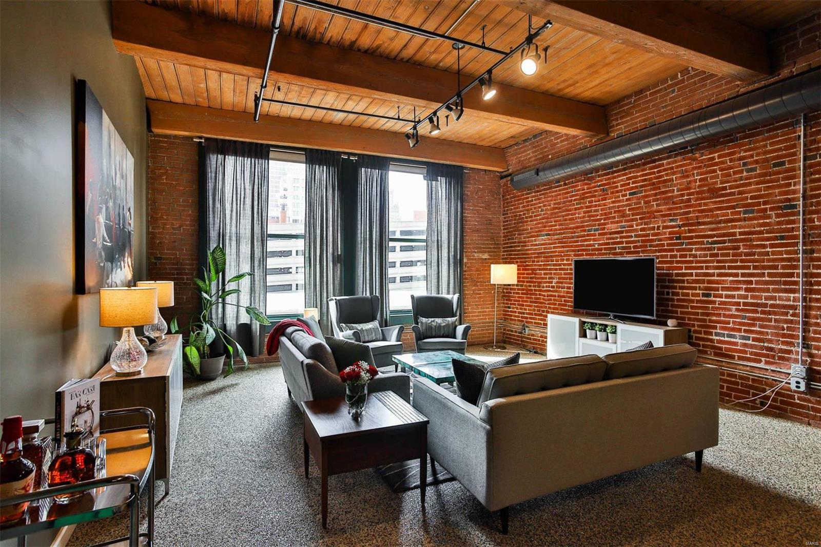 901 Washington Avenue Unit: 401
