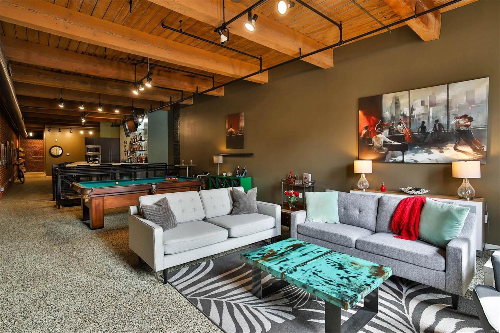901 Washington Avenue Unit: 401