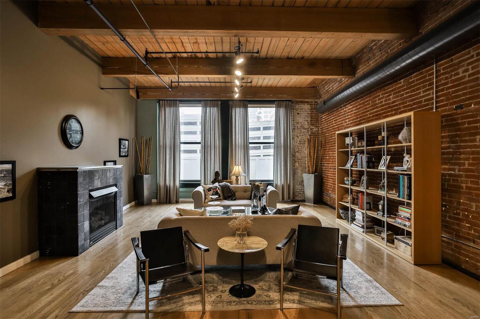 901 Washington Avenue Unit: 401