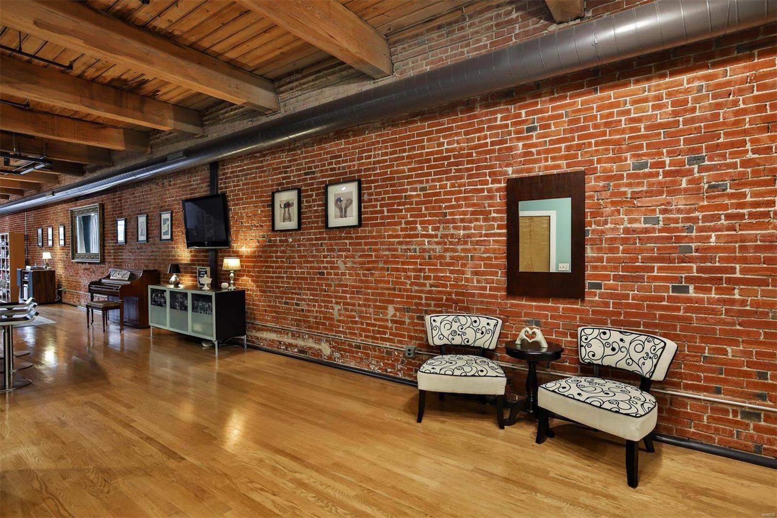 901 Washington Avenue Unit: 401