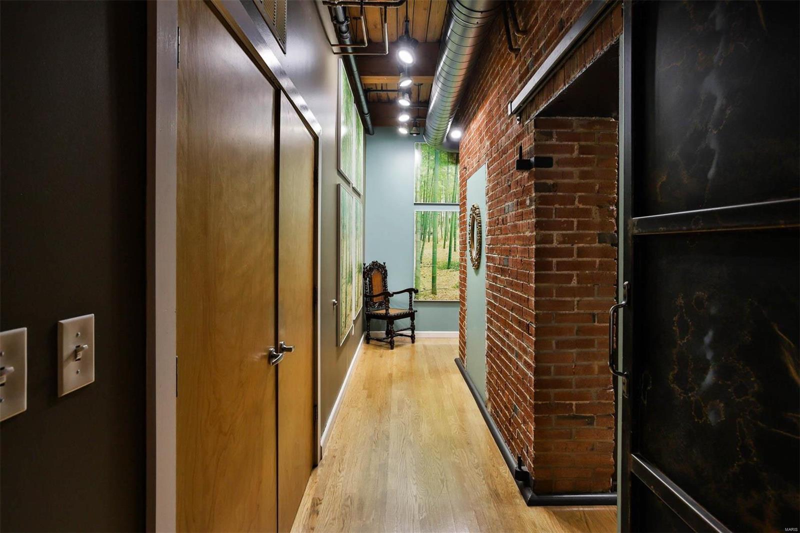 901 Washington Avenue Unit: 401